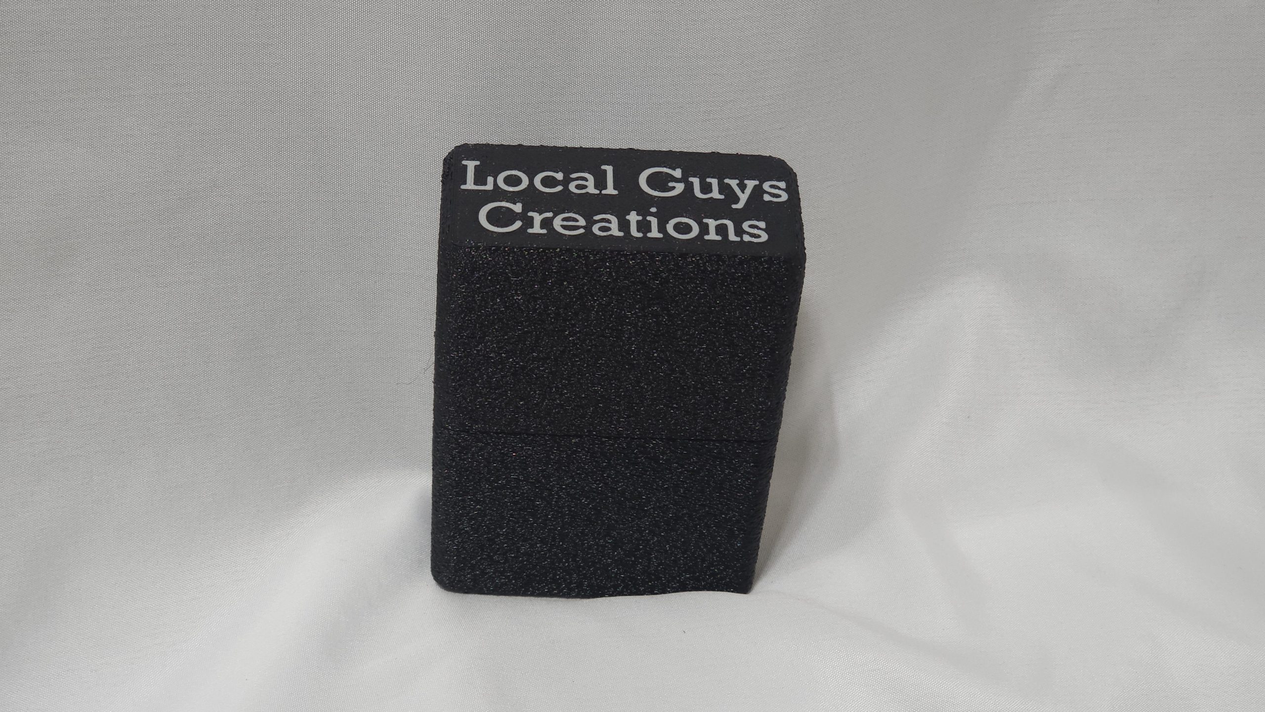 Cigarette Travel Box – Hard Case with Magnetic Closure & Lighter Slot Sized for a Bic